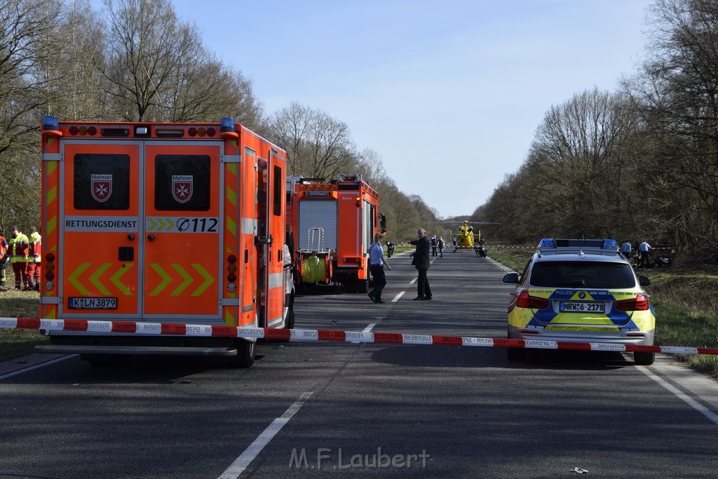 Schwerer VU Krad Fahrrad Koeln Porz Alte Koelnerstr P036.JPG - Miklos Laubert